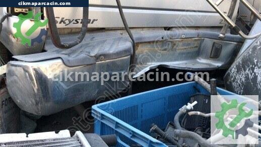 Nissan Skystar Arka Tampon çıkma parça
