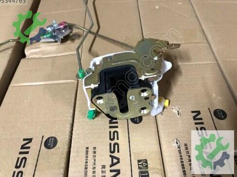 Nissan Skystar Sol Ön Kapı Kilidi çıkma parça