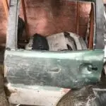 Nissan Terrano sol arka kapı