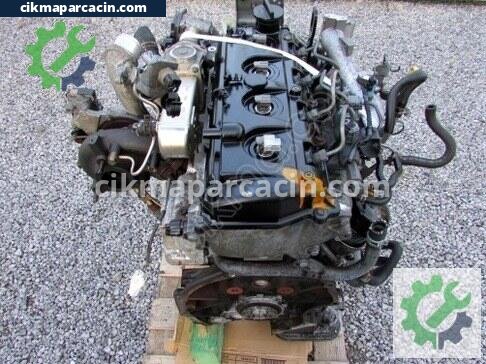 Nissan Navara Motor Komple çıkma parça