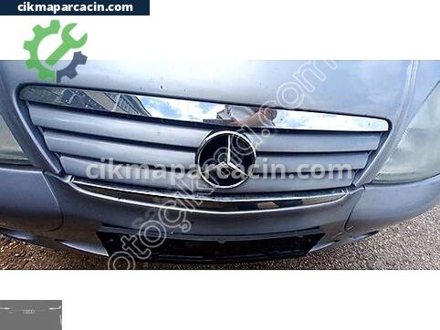 Mercedes-Benz A Serisi Ön Panjur çıkma parça