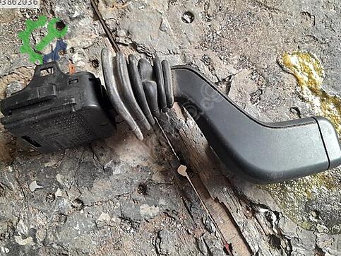 Opel Astra Silecek Kolu çıkma parça