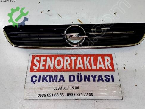 Opel Astra Ön Panjur çıkma parça