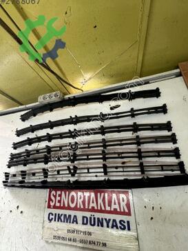 Opel Astra Tampon Alt Izgara 09132136 çıkma parça