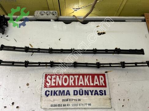Opel Astra Tampon Izgarası 09132135 çıkma parça