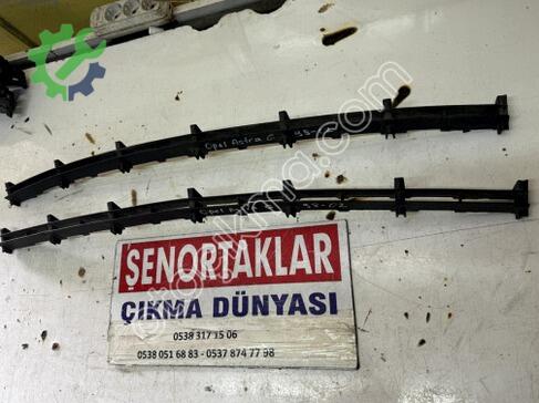 Opel Astra Tampon Izgarası 09132135 çıkma parça