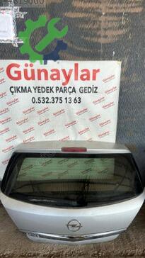 Opel Astra Bagaj Kapağı çıkma parça