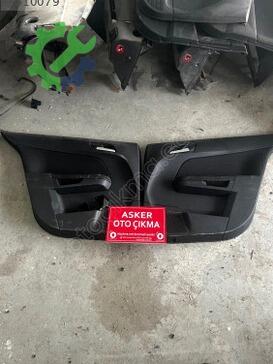 Opel Astra Göğüs çıkma parça