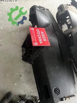 Opel Astra Göğüs çıkma parça