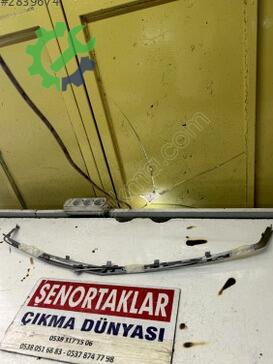 Opel Astra Ön Panjur 461088395 çıkma parça