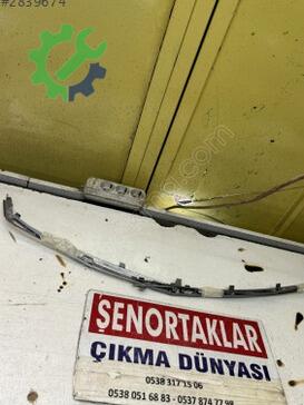 Opel Astra Ön Panjur 461088395 çıkma parça