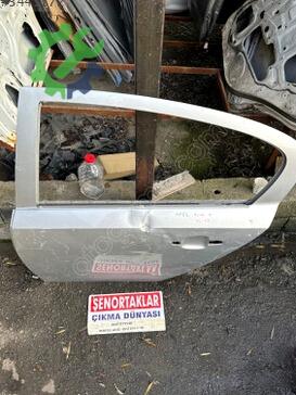 Opel Astra Sol Arka Kapı çıkma parça