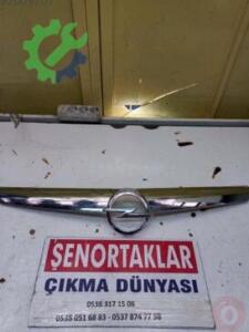 OPEL ASTRA J KASA ORJİNAL ÖN PANJUR NİKELAJ ÇITASI