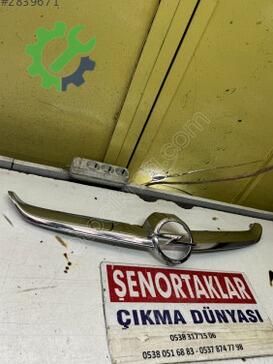 Opel Astra Ön Panjur 13368852 çıkma parça