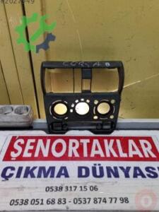 OPEL CORSA B ORJİNAL ORTA DİFÜZÖR VE KLİMA DÜĞME ÇERÇEVESİ