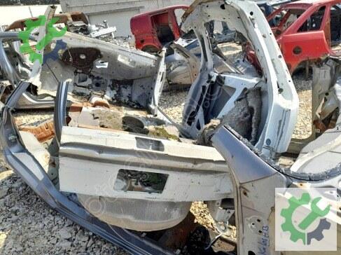 Opel Corsa Oto Teybi çıkma parça