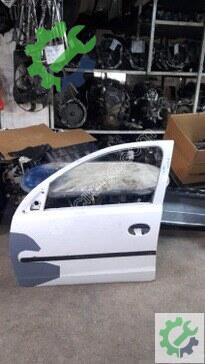 Opel Corsa Sol Ön Kapı çıkma parça