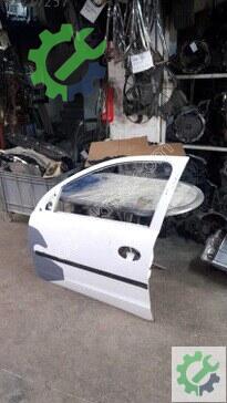 Opel Corsa Sol Ön Kapı çıkma parça