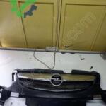 OPEL CORSA D ÖN PANJUR ÇERÇEVELİ
