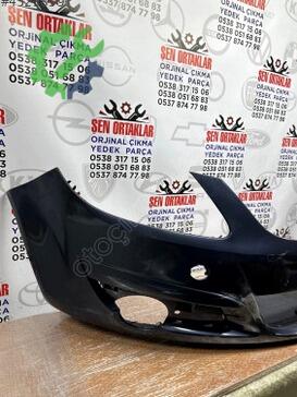 Opel Corsa Ön Tampon 13211462 çıkma parça