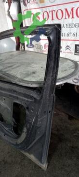 Opel Corsa Sağ Ön Kapı çıkma parça