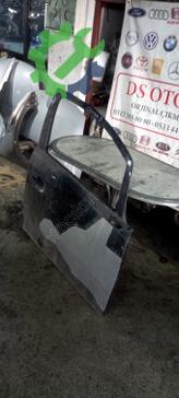 Opel Corsa Sağ Ön Kapı çıkma parça