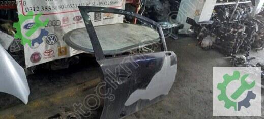 Opel Corsa Sağ Ön Kapı çıkma parça