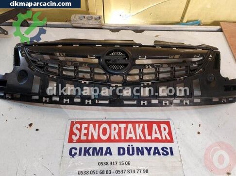 Opel Corsa Ön Panjur çıkma parça