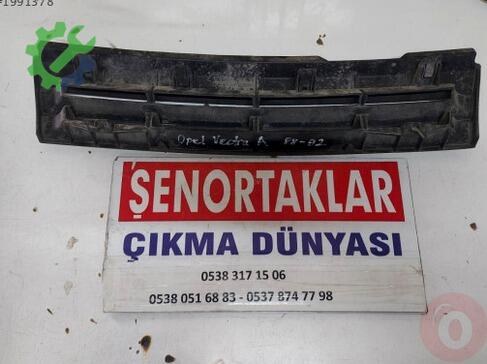 Opel Vectra Ön Panjur 90306686 çıkma parça