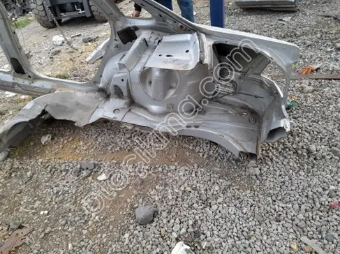 Opel Vectra Sağ Şasi çıkma parça