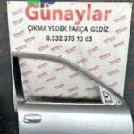 OPEL VECTRA B SAĞ ÖN KAPI