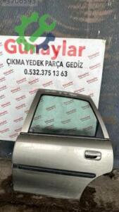 OPEL VECTRA B SOL ARKA KAPI