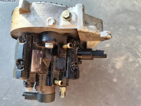 Peugeot Partner Yakıt Pompası 0445010010 çıkma parça