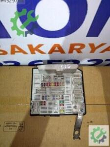 Renault Megane Sigorta Kutusu 8200481866 Çıkma