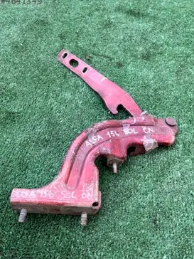Alfa Romeo Giulietta Kaput Menteşesi çıkma parça
