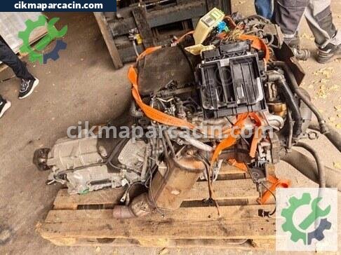 BMW X1 Motor Komple çıkma parça