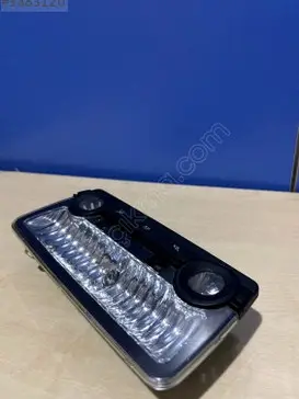 BMW 5 Serisi Arka Tavan Lambası çıkma parça
