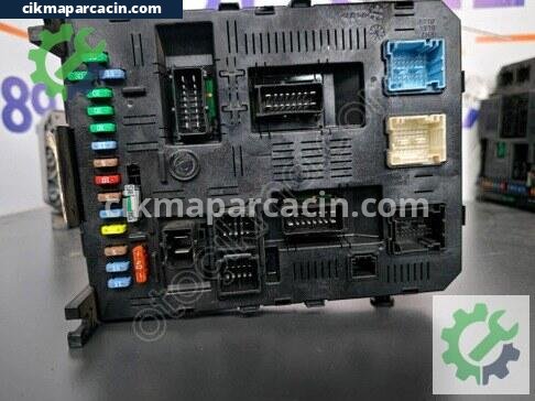 Peugeot 307 Bsi Beyni çıkma parça