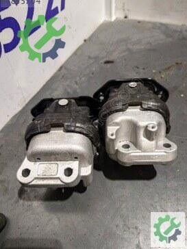 Chrysler 300 Motor Takozu & Kulağı çıkma parça