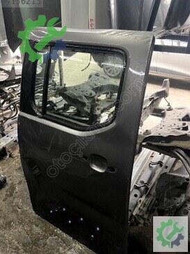Citroen Berlingo Sağ Sürgülü Kapı çıkma parça