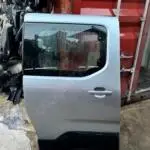 Citroen Berlingo Sağ Sürgülü Kapı Çıkma
