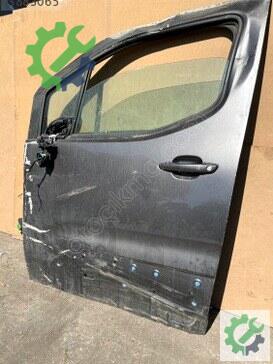 Citroen Berlingo Sol Ön Kapı çıkma parça