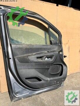 Citroen Berlingo Sol Ön Kapı çıkma parça