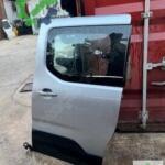 Çıkma Orijinal Sol Sürgülü Kapı Citroen Berlingo