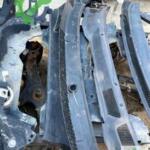Citroen C2 Ön Cam Izgarası Çıkma