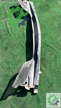 Citroen C4 Ön Cam Izgarası çıkma parça