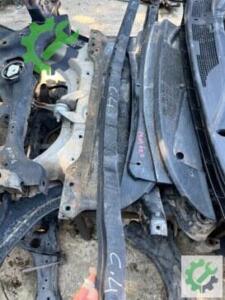 Citroen C4 Orijinal Çıkma Ön Cam Izgarası