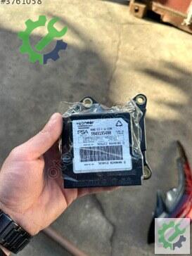Citroen C4 Torpido çıkma parça