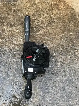 Citroen C4 Sinyal Kolu çıkma parça