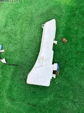 Citroen C4 Cam Suyu Deposu çıkma parça